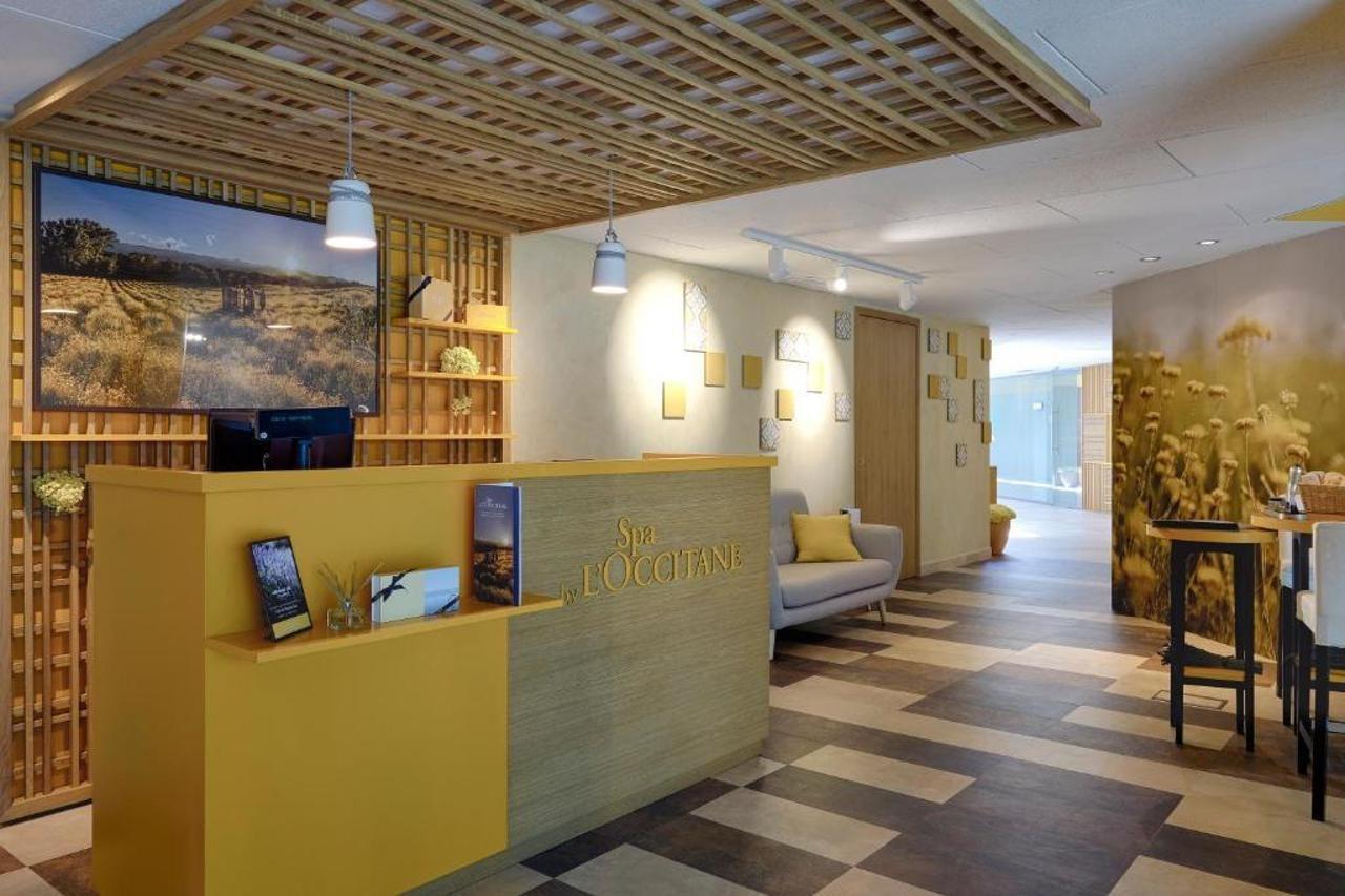 โรงแรมมิรามาร์ บาร์เซโลนา จีแอล ภายนอก รูปภาพ The reception area at the hotel