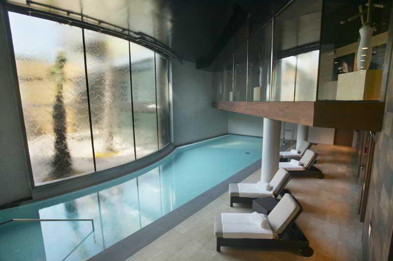 โรงแรมมิรามาร์ บาร์เซโลนา จีแอล ภายนอก รูปภาพ The spa at the hotel
