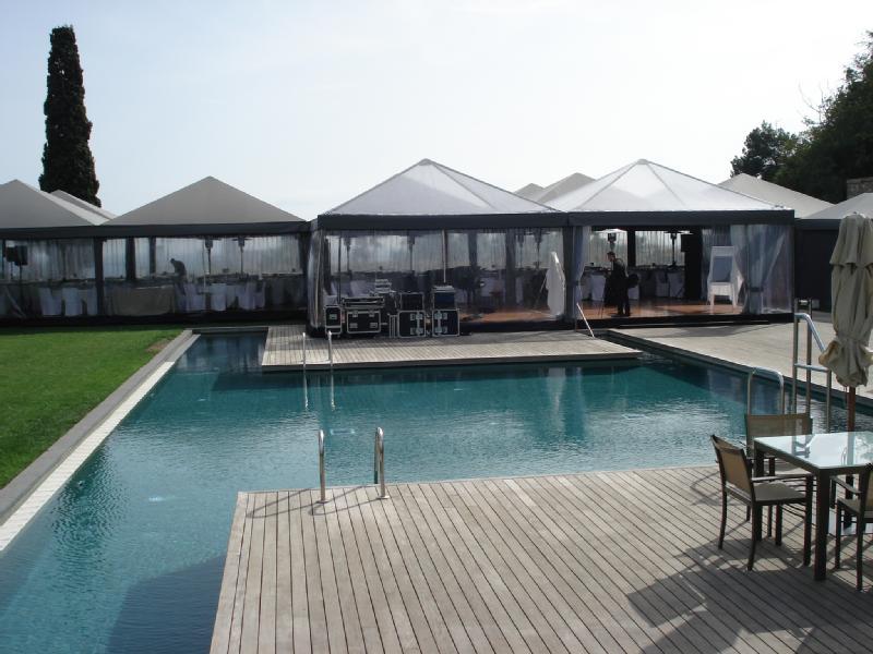 โรงแรมมิรามาร์ บาร์เซโลนา จีแอล ภายนอก รูปภาพ The pool at the hotel