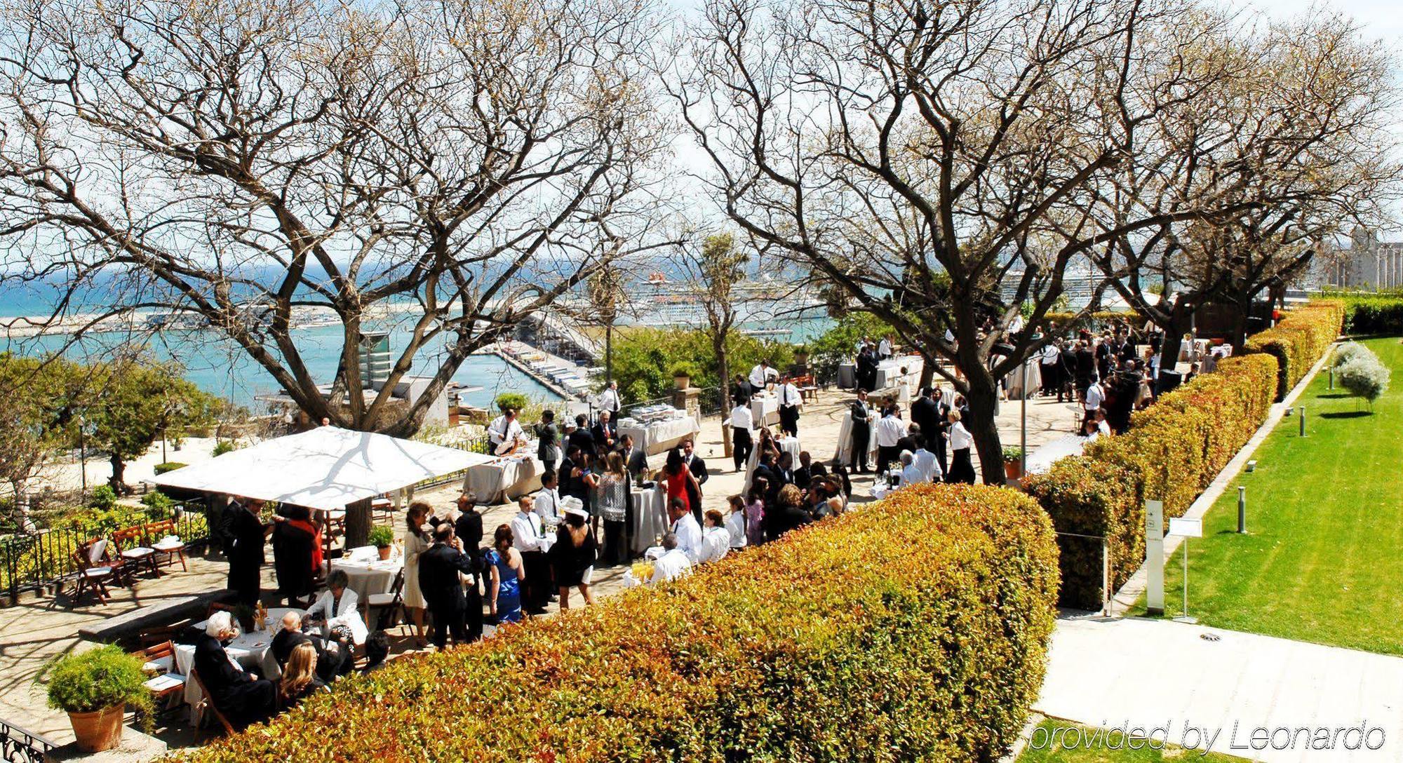 โรงแรมมิรามาร์ บาร์เซโลนา จีแอล ภายนอก รูปภาพ Hanami at the Umeda Zoo