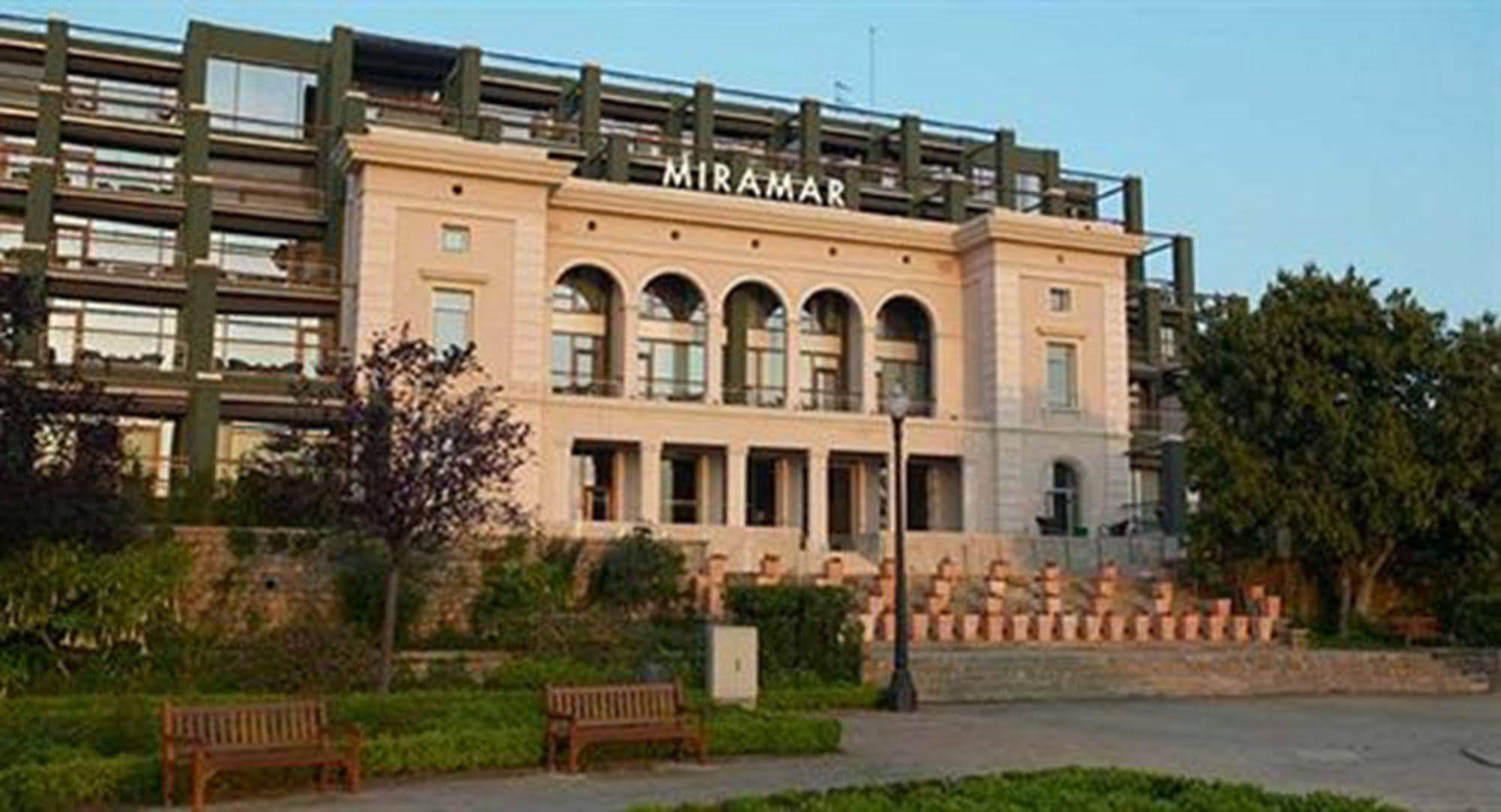 โรงแรมมิรามาร์ บาร์เซโลนา จีแอล ภายนอก รูปภาพ Miramar Sports Park