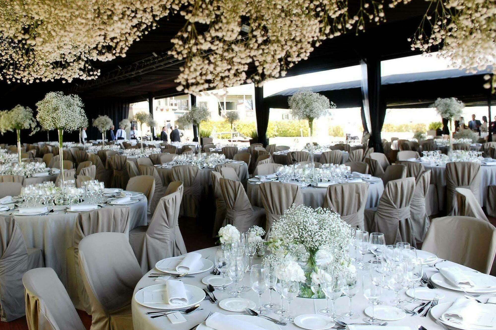 โรงแรมมิรามาร์ บาร์เซโลนา จีแอล ภายนอก รูปภาพ A wedding reception